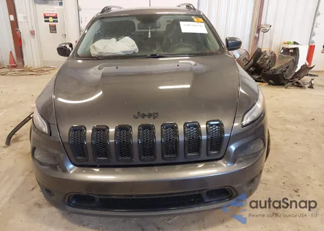 2018 Jeep Cherokee Latitude 4X4 z USA, uszkodzony, nr VIN 1C4PJMCX4JD506923